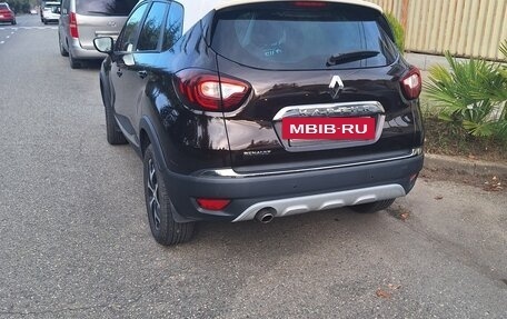 Renault Kaptur I рестайлинг, 2016 год, 1 010 000 рублей, 2 фотография