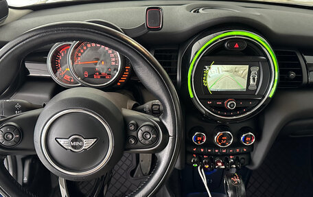 MINI Hatch, 2016 год, 2 470 000 рублей, 9 фотография