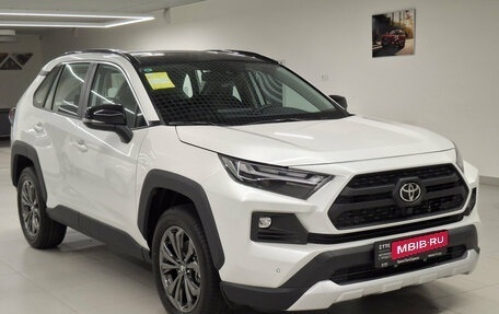 Toyota RAV4, 2025 год, 4 212 000 рублей, 3 фотография