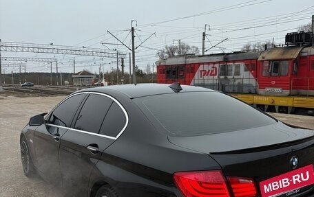 BMW 5 серия, 2013 год, 1 470 000 рублей, 4 фотография