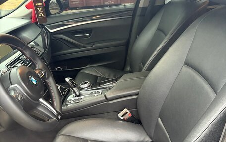 BMW 5 серия, 2013 год, 1 470 000 рублей, 16 фотография