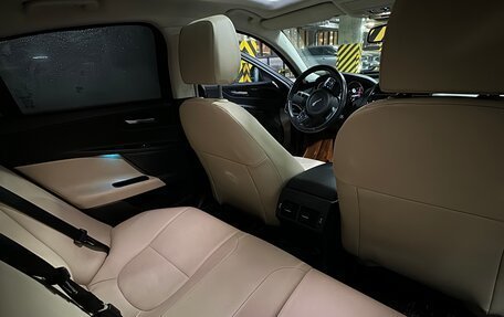 Jaguar XE I рестайлинг, 2016 год, 1 649 000 рублей, 13 фотография