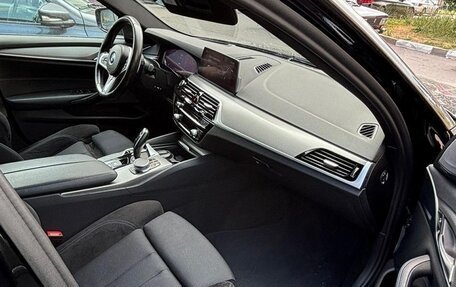 BMW 5 серия, 2019 год, 4 500 000 рублей, 6 фотография