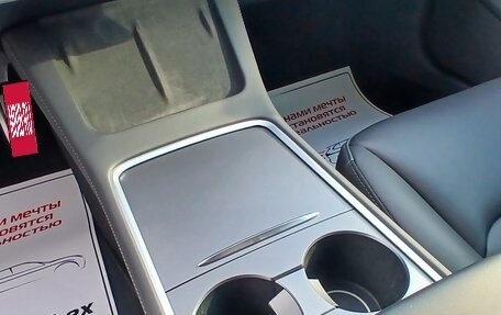 Tesla Model 3 I, 2022 год, 5 200 000 рублей, 16 фотография