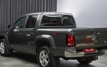 Volkswagen Amarok I рестайлинг, 2017 год, 3 157 000 рублей, 5 фотография