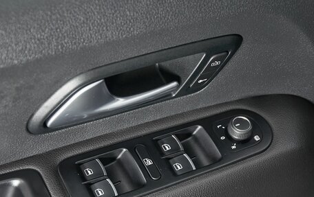 Volkswagen Amarok I рестайлинг, 2017 год, 3 157 000 рублей, 11 фотография