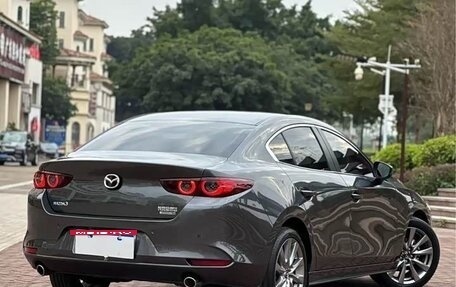 Mazda 3, 2022 год, 1 790 004 рублей, 5 фотография