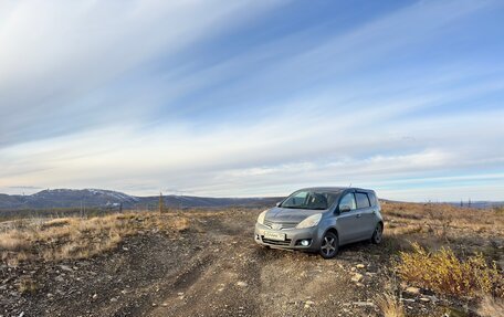 Nissan Note II рестайлинг, 2010 год, 730 000 рублей, 3 фотография