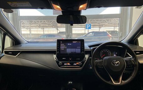 Toyota Corolla, 2020 год, 1 900 000 рублей, 10 фотография