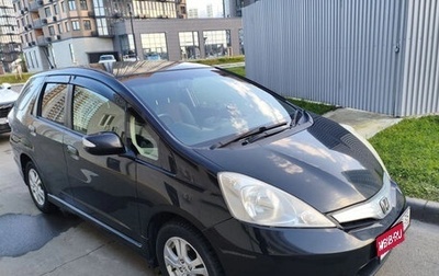 Honda Fit Shuttle I рестайлинг, 2012 год, 775 000 рублей, 1 фотография
