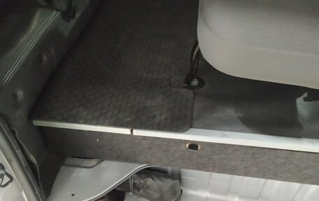 Toyota HiAce H200, 2017 год, 3 050 000 рублей, 11 фотография