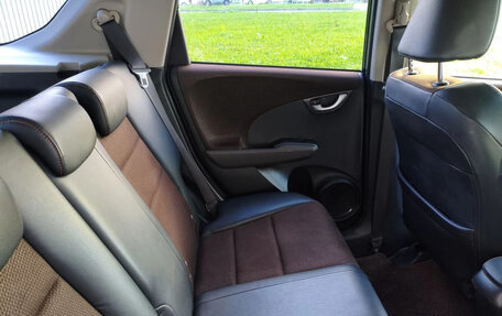 Honda Fit Shuttle I рестайлинг, 2012 год, 775 000 рублей, 7 фотография