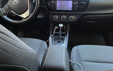 Toyota Corolla, 2013 год, 750 000 рублей, 11 фотография