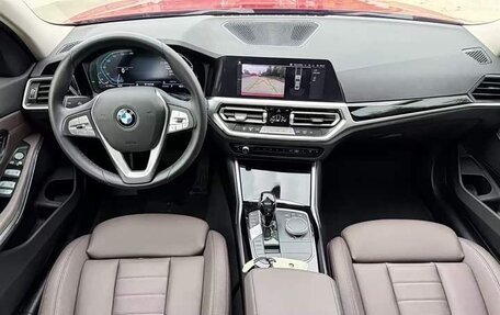 BMW 3 серия, 2021 год, 2 671 000 рублей, 10 фотография