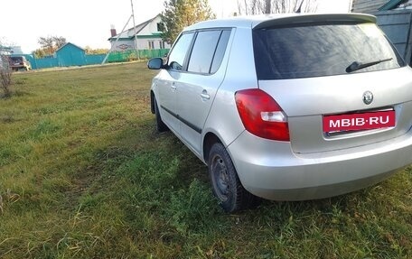 Skoda Fabia II, 2012 год, 450 000 рублей, 4 фотография