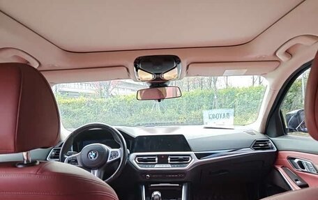 BMW 3 серия, 2021 год, 2 698 600 рублей, 8 фотография