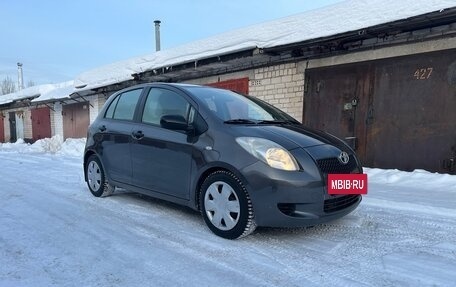 Toyota Yaris III рестайлинг, 2008 год, 459 000 рублей, 6 фотография