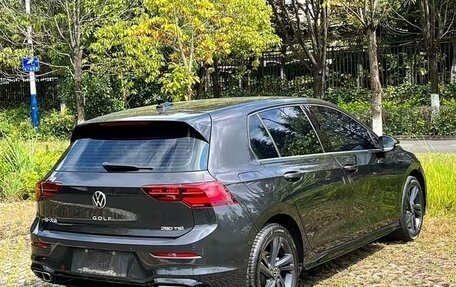 Volkswagen Golf VIII, 2022 год, 1 650 000 рублей, 7 фотография