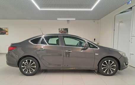 Opel Astra J, 2012 год, 455 000 рублей, 4 фотография