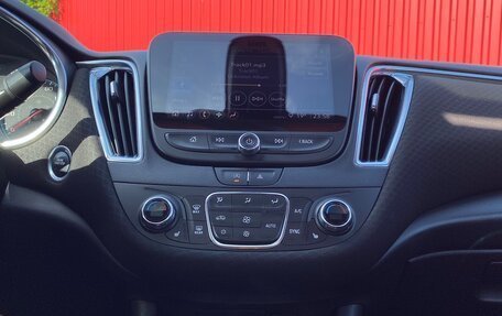 Chevrolet Malibu IX, 2021 год, 1 650 000 рублей, 13 фотография