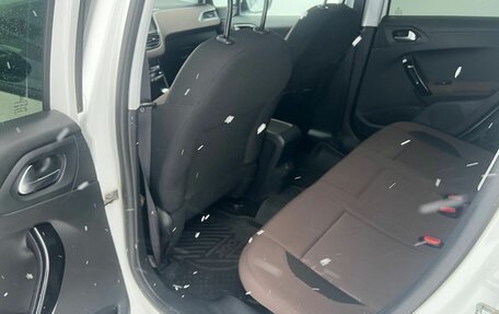 Peugeot 2008 II, 2014 год, 854 000 рублей, 16 фотография