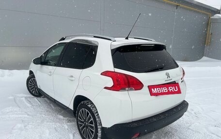 Peugeot 2008 II, 2014 год, 854 000 рублей, 5 фотография