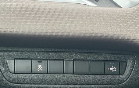 Peugeot 2008 II, 2014 год, 854 000 рублей, 19 фотография