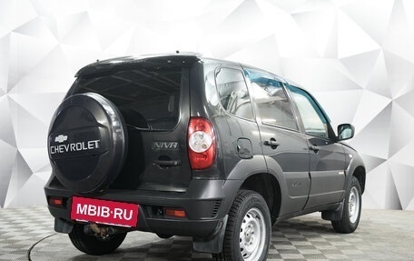 Chevrolet Niva I рестайлинг, 2017 год, 730 000 рублей, 5 фотография