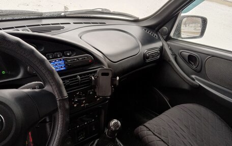 Chevrolet Niva I рестайлинг, 2019 год, 1 080 000 рублей, 6 фотография