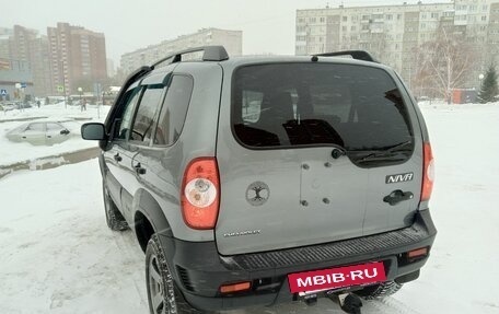 Chevrolet Niva I рестайлинг, 2019 год, 1 080 000 рублей, 3 фотография