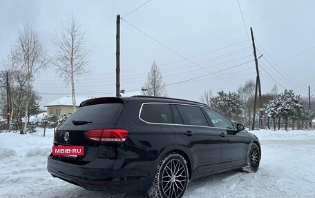 Volkswagen Passat B8 рестайлинг, 2018 год, 1 750 000 рублей, 4 фотография