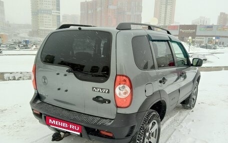 Chevrolet Niva I рестайлинг, 2019 год, 1 080 000 рублей, 2 фотография