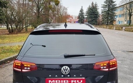 Volkswagen Passat B8 рестайлинг, 2019 год, 2 370 000 рублей, 14 фотография