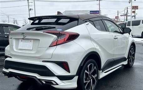 Toyota C-HR I рестайлинг, 2021 год, 1 678 000 рублей, 5 фотография