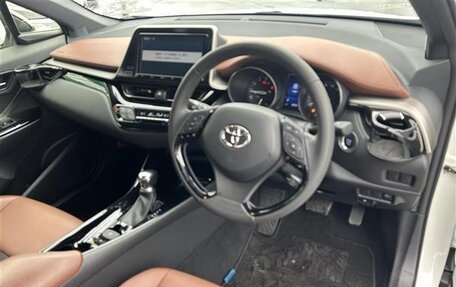 Toyota C-HR I рестайлинг, 2021 год, 1 678 000 рублей, 11 фотография