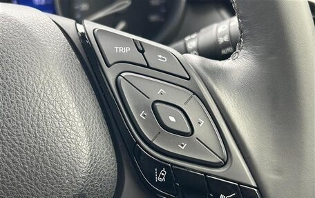 Toyota C-HR I рестайлинг, 2021 год, 1 678 000 рублей, 15 фотография