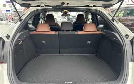 Toyota C-HR I рестайлинг, 2021 год, 1 678 000 рублей, 31 фотография