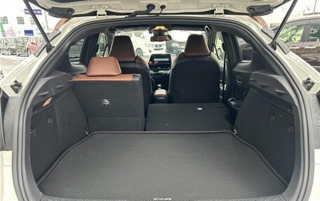 Toyota C-HR I рестайлинг, 2021 год, 1 678 000 рублей, 32 фотография