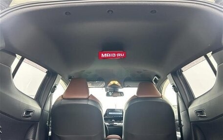 Toyota C-HR I рестайлинг, 2021 год, 1 678 000 рублей, 35 фотография