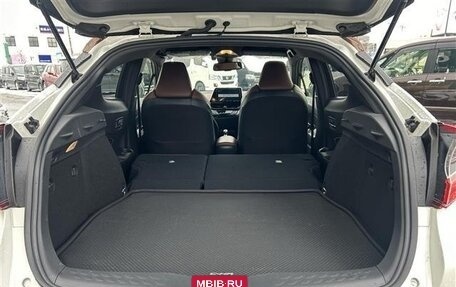 Toyota C-HR I рестайлинг, 2021 год, 1 678 000 рублей, 34 фотография