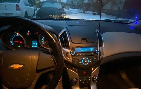 Chevrolet Cruze II, 2013 год, 960 000 рублей, 15 фотография
