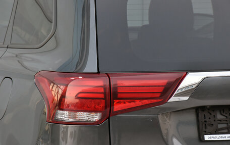 Mitsubishi Outlander III рестайлинг 3, 2019 год, 2 384 000 рублей, 8 фотография