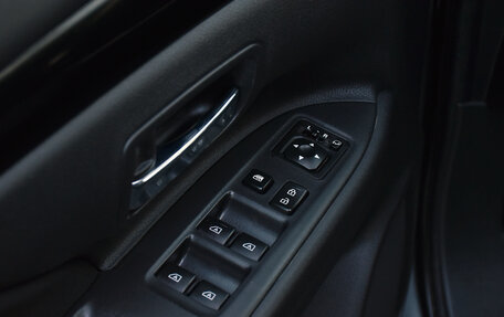 Mitsubishi Outlander III рестайлинг 3, 2019 год, 2 384 000 рублей, 12 фотография