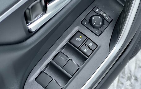 Toyota RAV4, 2025 год, 4 100 000 рублей, 14 фотография