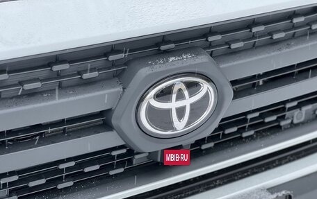 Toyota RAV4, 2025 год, 4 100 000 рублей, 11 фотография