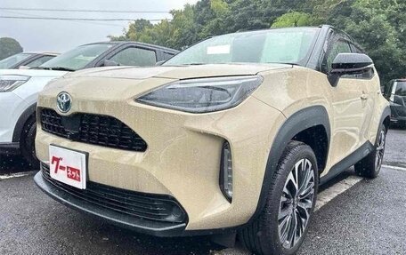 Toyota Yaris Cross, 2022 год, 1 560 000 рублей, 1 фотография