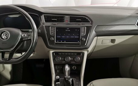 Volkswagen Tiguan II, 2017 год, 2 255 150 рублей, 11 фотография