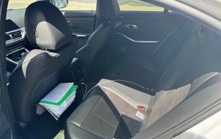 BMW 3 серия, 2019 год, 3 600 000 рублей, 7 фотография