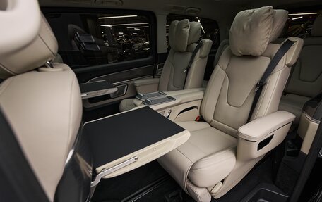 Mercedes-Benz V-Класс, 2025 год, 14 820 000 рублей, 24 фотография
