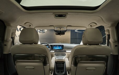 Mercedes-Benz V-Класс, 2025 год, 14 820 000 рублей, 32 фотография